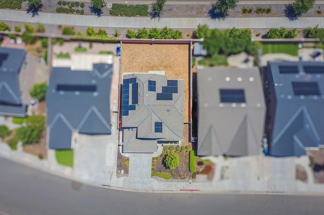 4102 Duncan Avenue, Clovis, CA 93619