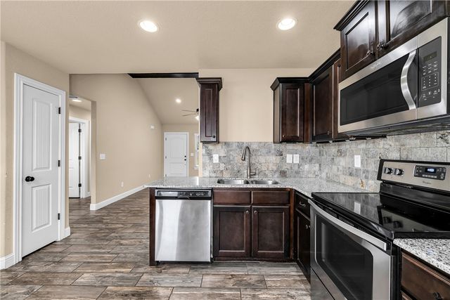 1280 General McCrae Drive, Prairie Grove, AR 72753