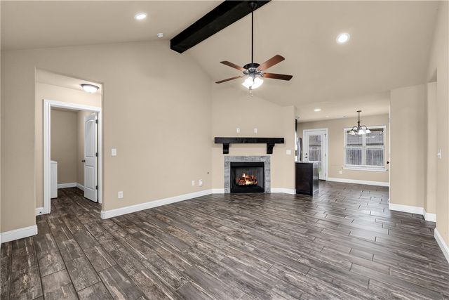 1280 General McCrae Drive, Prairie Grove, AR 72753