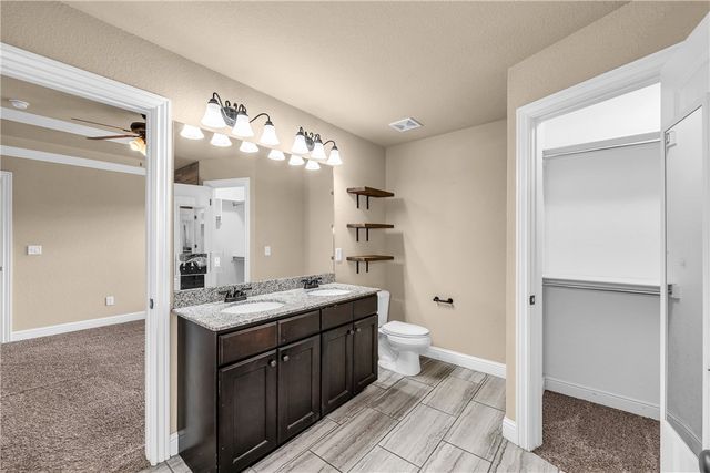 1280 General McCrae Drive, Prairie Grove, AR 72753