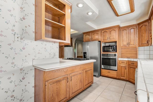 4765 Kennedy Ct, Rocklin, CA 95677