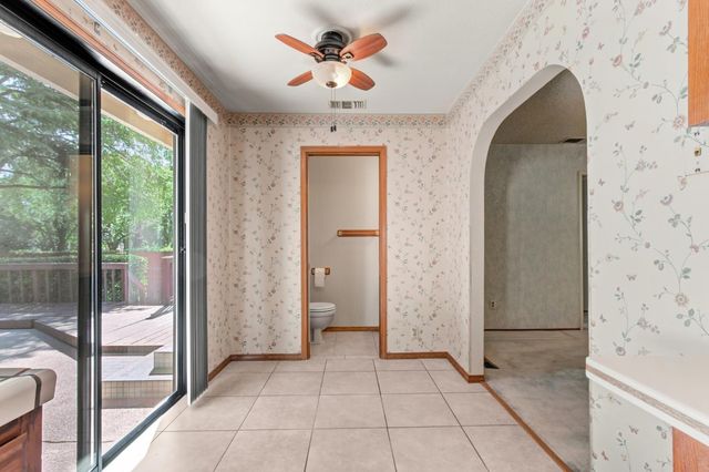 4765 Kennedy Ct, Rocklin, CA 95677