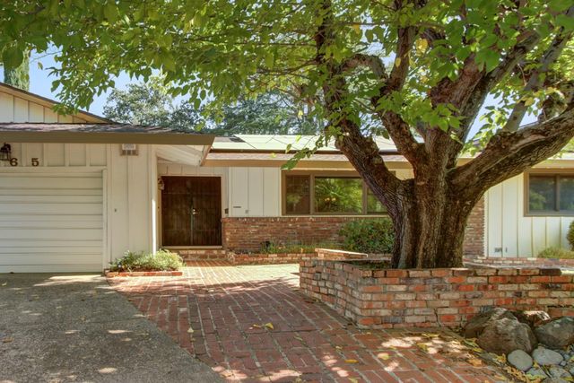 4765 Kennedy Ct, Rocklin, CA 95677