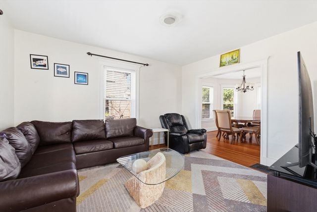 53 Dungeon Ave, Lynn, MA 01905