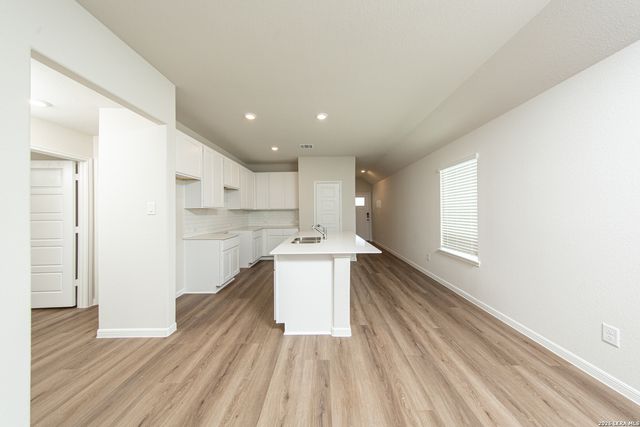 10315 Liberty Grove, San Antonio, TX 78224