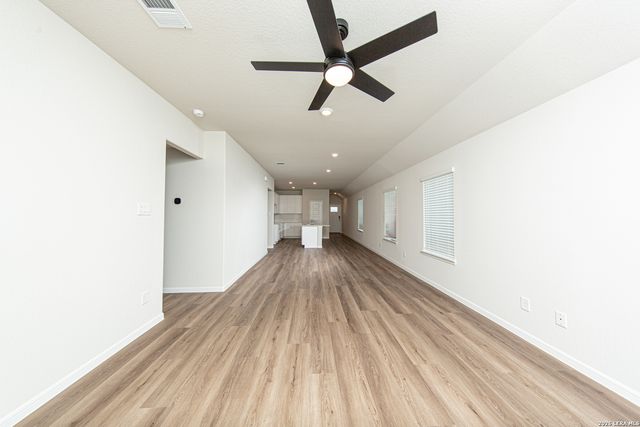 10315 Liberty Grove, San Antonio, TX 78224