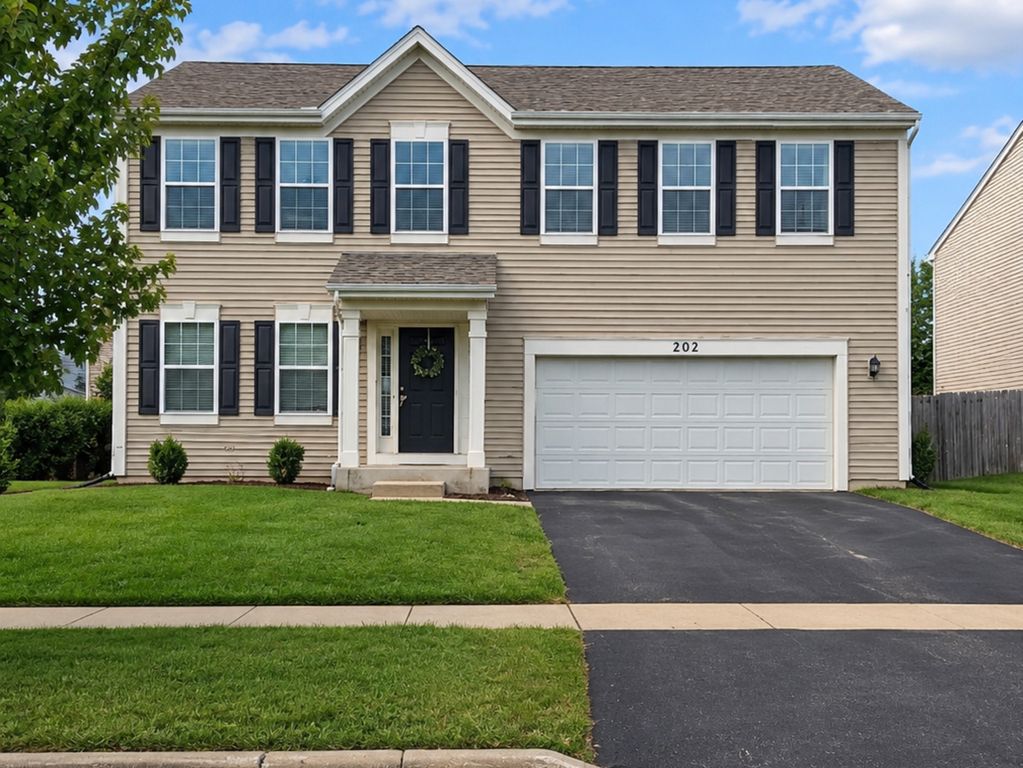 202 Minuet Circle, Volo, IL 60073