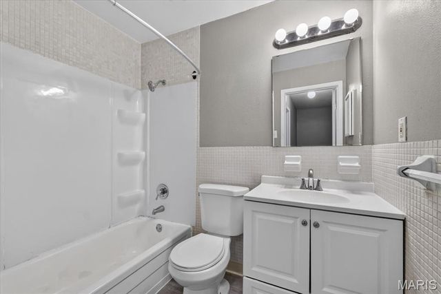 1250 Clarkson Court 1250, Ellisville, MO 63011