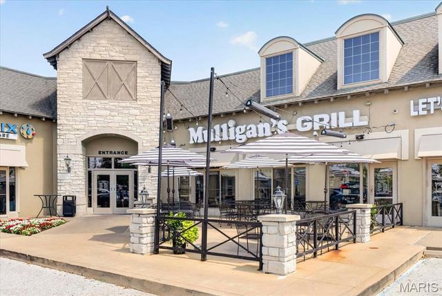 1250 Clarkson Court 1250, Ellisville, MO 63011