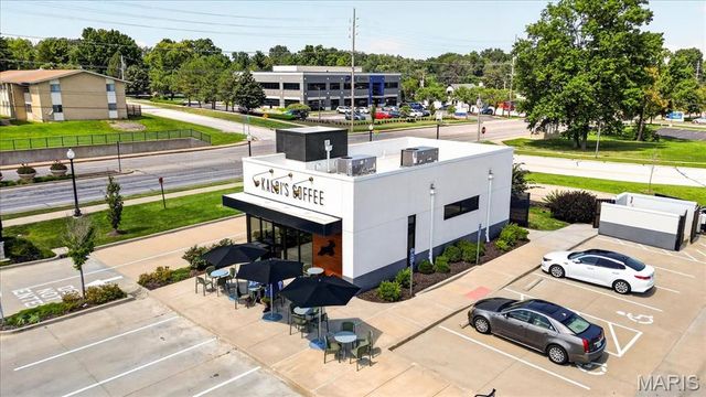 1250 Clarkson Court 1250, Ellisville, MO 63011