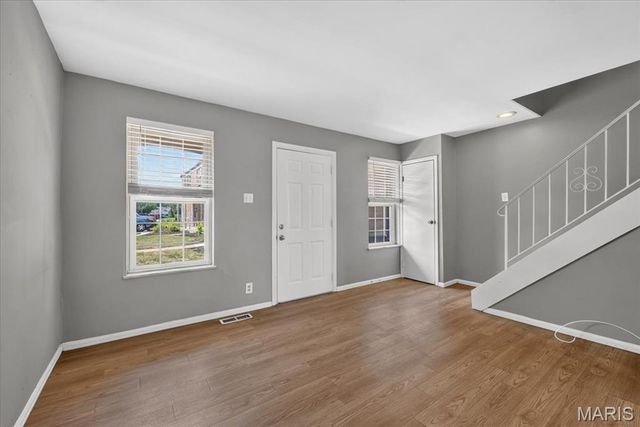1250 Clarkson Court 1250, Ellisville, MO 63011