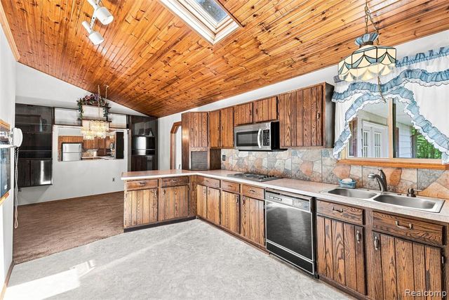 1905 Justice Drive, Ortonville, MI 48462