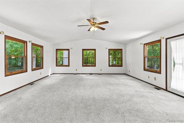 1905 Justice Drive, Ortonville, MI 48462