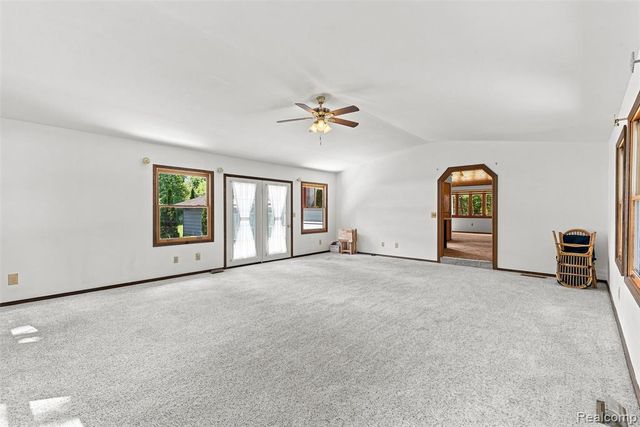 1905 Justice Drive, Ortonville, MI 48462