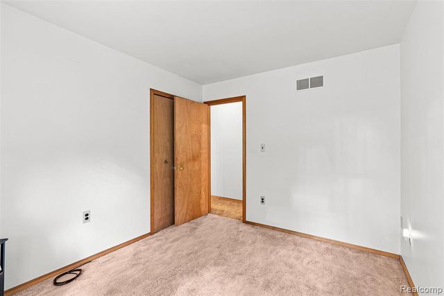 1905 Justice Drive, Ortonville, MI 48462