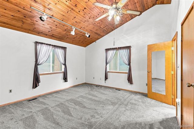 1905 Justice Drive, Ortonville, MI 48462