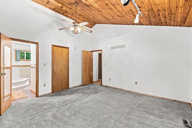 1905 Justice Drive, Ortonville, MI 48462