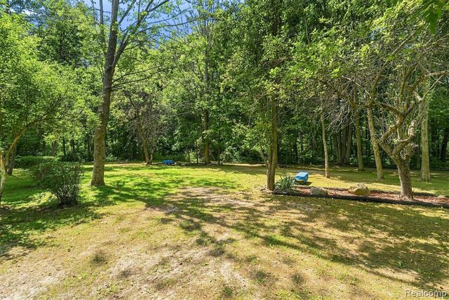 1905 Justice Drive, Ortonville, MI 48462