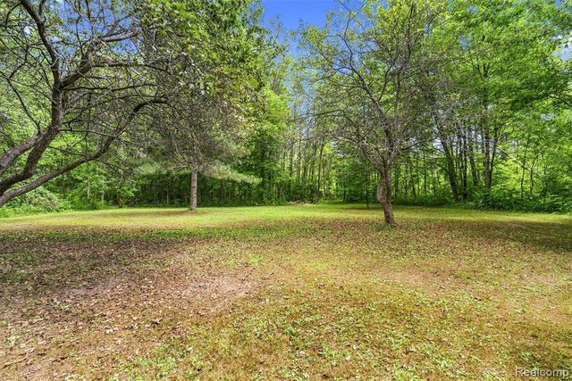 1905 Justice Drive, Ortonville, MI 48462