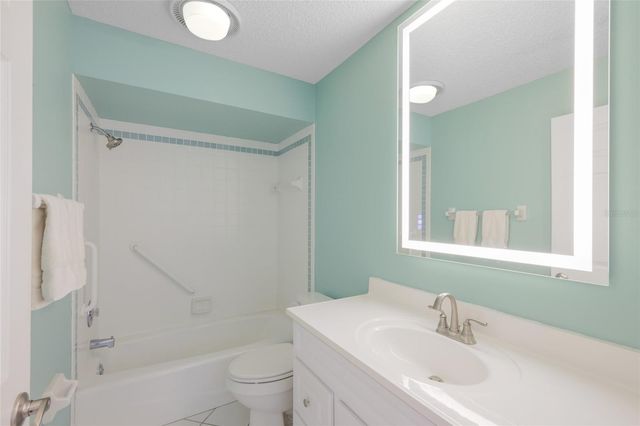 4428 CALLE SERENA, Sarasota, FL 34238