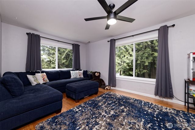 2412 Westwind Drive NW, Olympia, WA 98502
