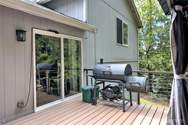 2412 Westwind Drive NW, Olympia, WA 98502