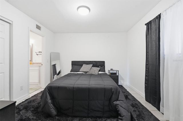 6340 NEWTOWN CIRCLE 40A2, Tampa, FL 33615