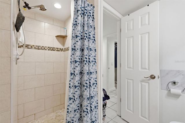 6340 NEWTOWN CIRCLE 40A2, Tampa, FL 33615