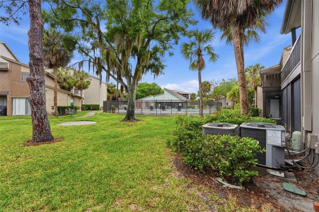 6340 NEWTOWN CIRCLE 40A2, Tampa, FL 33615