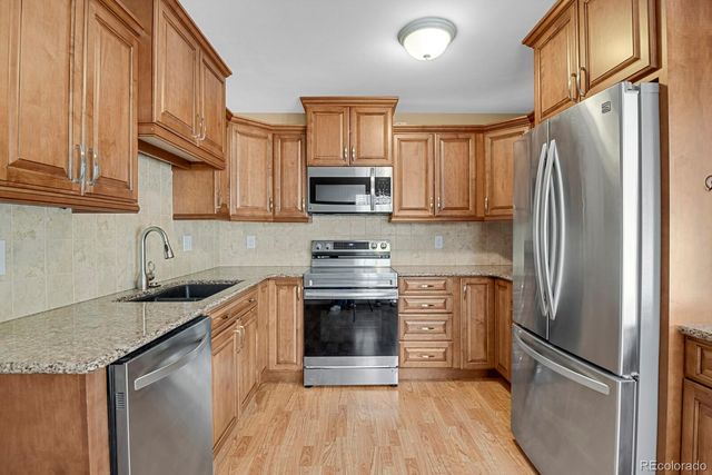 6974 S Knolls Way, Centennial, CO 80122