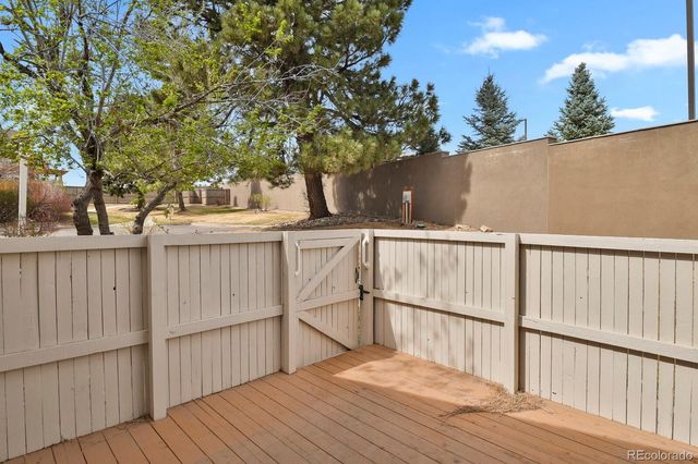 6974 S Knolls Way, Centennial, CO 80122