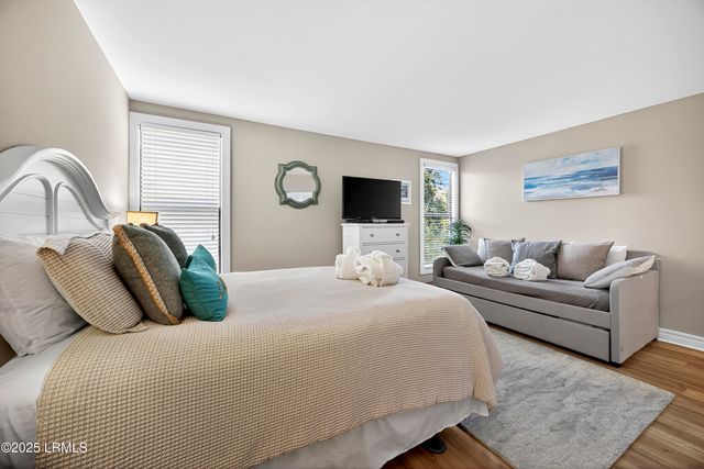 34 S Forest Beach Dr Apt C11, Hilton Head Island, SC 29928