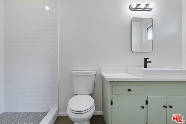 4110 Division Place 1, Los Angeles, CA 90065