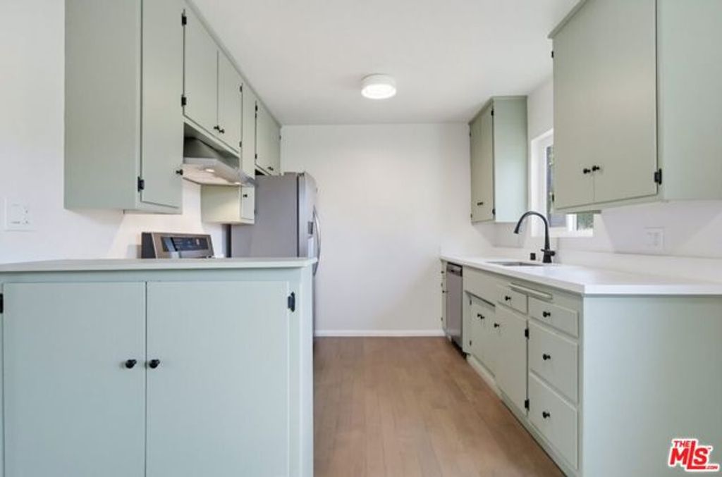 4110 Division Place 1, Los Angeles, CA 90065