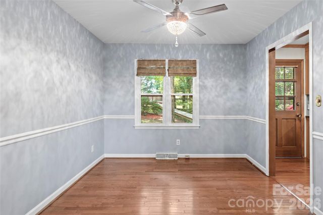 1106 Kelwyn Lane, Lewisville, NC 27023