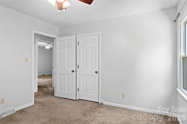 1106 Kelwyn Lane, Lewisville, NC 27023