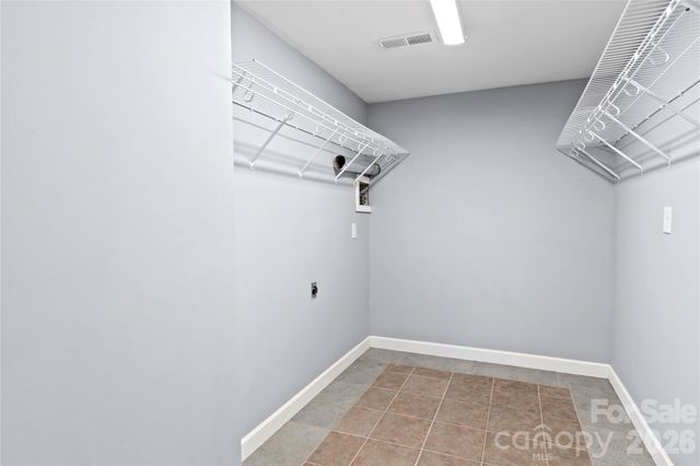 1106 Kelwyn Lane, Lewisville, NC 27023