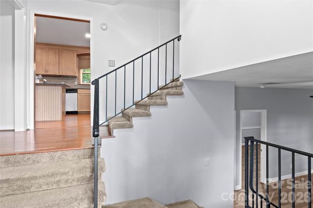 1106 Kelwyn Lane, Lewisville, NC 27023