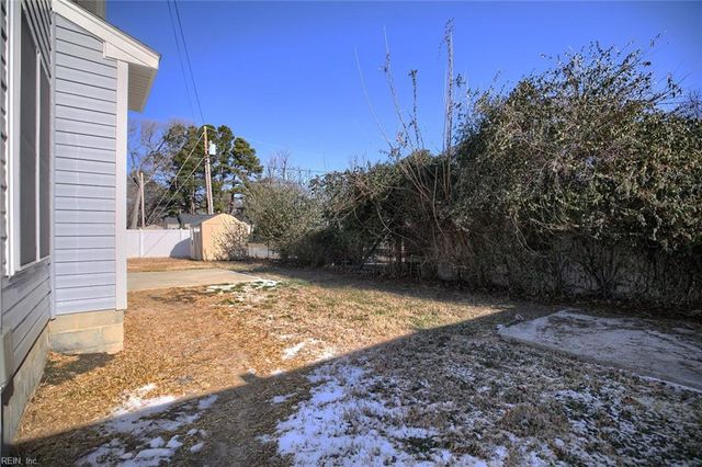 5920 Wickham AVE, Newport News, VA 23605