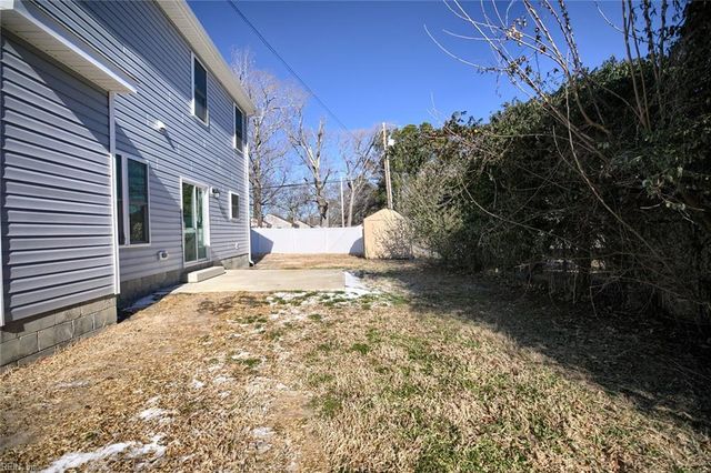 5920 Wickham AVE, Newport News, VA 23605