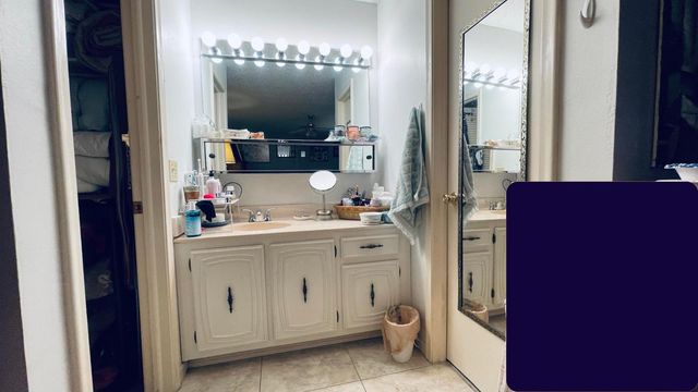 910 South Drive B, Delray Beach, FL 33445