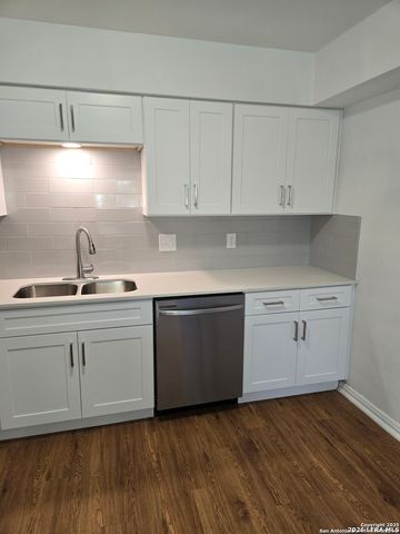 231 W Silver Sands Dr Apt 5, San Antonio, TX 78216