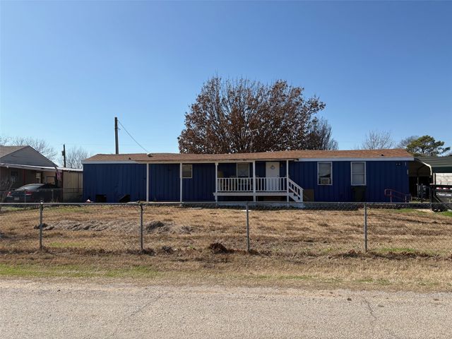 209 County Road 4852, Newark, TX 76071