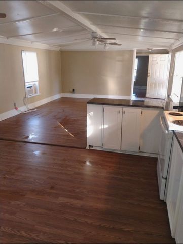 209 County Road 4852, Newark, TX 76071