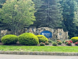 11 Tamarack Court 11, Prospect, CT 06712