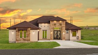 140 Summer Meadow Dr, La Vernia, TX 78121