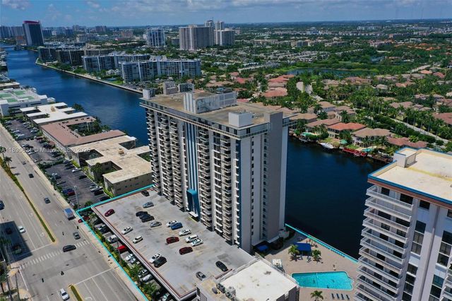 1600 S Ocean Dr 15J, Hollywood, FL 33019