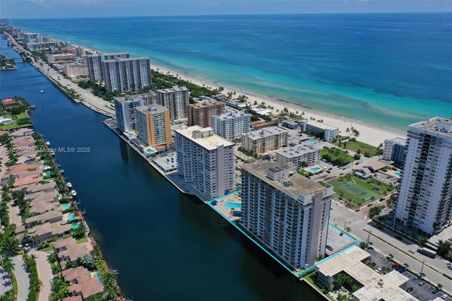 1600 S Ocean Dr 15J, Hollywood, FL 33019