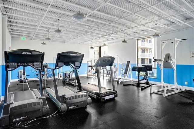 1600 S Ocean Dr 15J, Hollywood, FL 33019