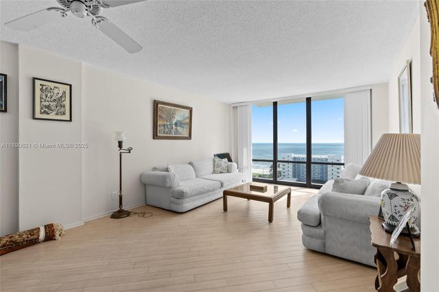 1600 S Ocean Dr 15J, Hollywood, FL 33019